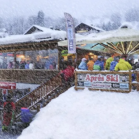 Appartments Urmonti 아파트