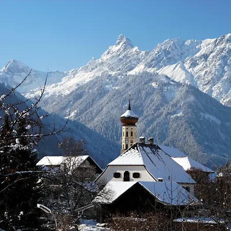 Appartments Urmonti * 쉬룬즈