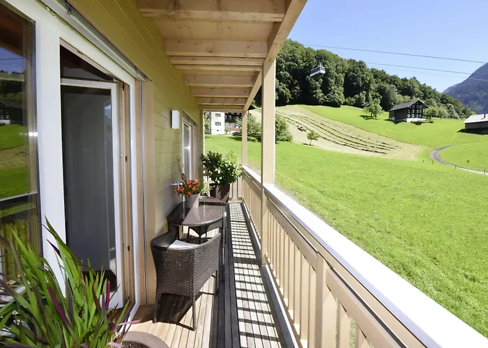 Apartment Appartments Urmonti Schruns